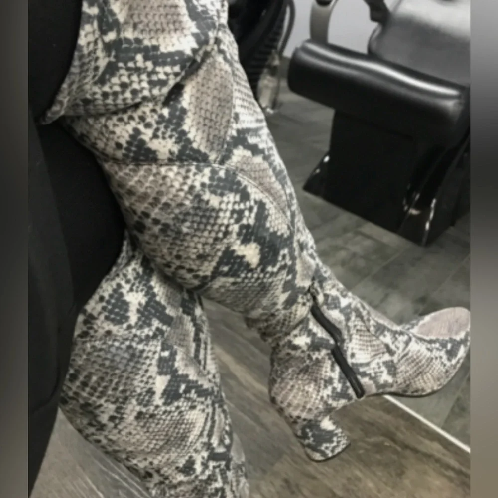 Marc Fisher Darton Over The Knee Boots Snakeskin | OTK Block Heel | Size 7
